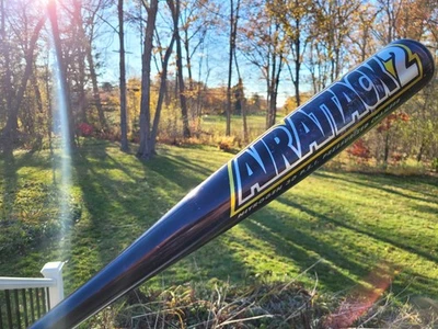 Z2k Era 1997 Louisville Slugger TPX Air Attack 2 Bat 30 PSI (-5) 32"/27oz SL11 - Image 1 of 4