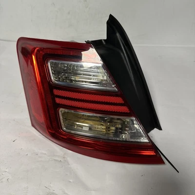 2013-2018 Ford Taurus Driver Left Rear Tail Light L2 Foto 1 de 4