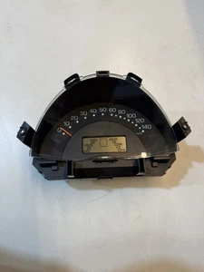 Smart City Coupe 450  0,6 40KW Bj.01 Tacho Kombiinstrument 88458013 - Bild 1 von 9