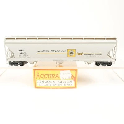 Accurail HO Scale Lincoln Grain LGIX ACF 3-Bay Covered Hopper Kit Built 1531 (B) - Image 1 of 4