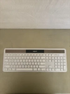 Logitech K750 (820-004185) Wireless Keyboard - Picture 1 of 11