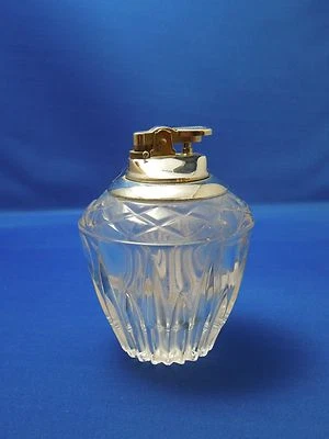 Encendedor de mesa vintage de cristal de vidrio sin tapa de metal plateado fluido Foto 1 de 4