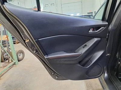 Mazda 2014 3 Lh lado del conductor puerta trasera interior panel de moldura negro Bv0 Foto 1 de 4
