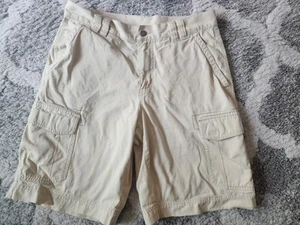 Columbia Cargo Shorts Mens 34 Khaki Chino Outdoor Hiking Fishing Velco Pockets - Picture 1 of 7