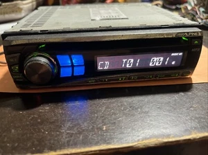 ALPINE CDE-9846 CAR STEREO - Picture 1 of 6