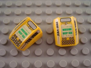 LEGO Lot of 2 Yellow Mission Deep Sea Engine Bricks - Picture 1 of 1