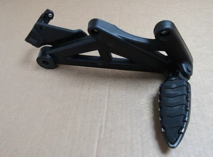 Ducati Diavel 2013 23,476 miles right riders footrest (9904) - Picture 1 of 7