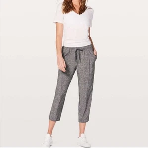 Lululemon Damen meliert grau Final Play kurze Hose Größe 6 Stretch Yoga Laufen - Bild 1 von 7