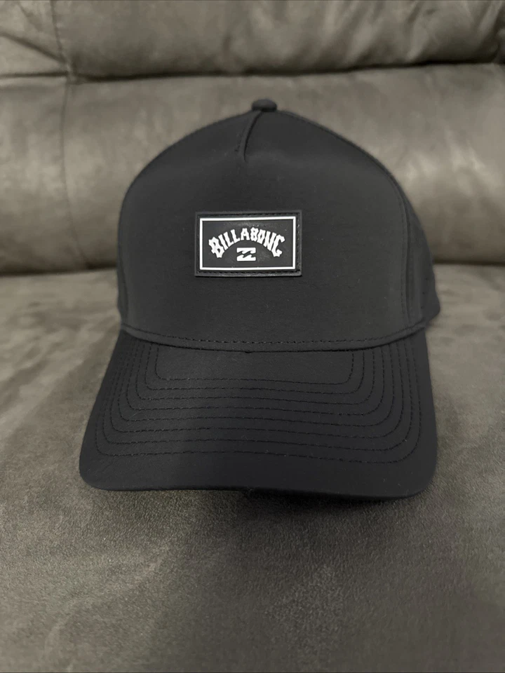 Новый с Ярлыками Billabong IONIAN водитель грузовика бейсболки черный один размер - Изображение 1 из 4
