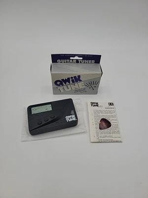 Sintonización Qwik para afinación automática acústica, eléctrica o de bajos/manos libres de colección 1995 Foto 1 de 4