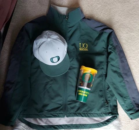 U Of O Ducks Mens XL Jacket Green Zip Up + Cap + Tumbler Team Fan Gear Cover