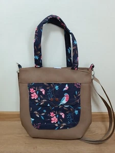 Handgenähte Handtasche mit vielen Fächern aus Kunstleder - Bild 1 von 4
