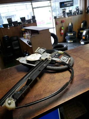 2002 2003 2004 2005 年 2006 年 gmc 特使车窗电机调节器后驾驶员侧 LH  — 第 1/2 张图片