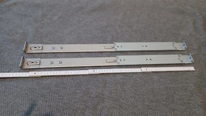 Supermicro 1U szyna rack 01-01-813819-XXB 01-SC81311-XX00C002 - Zdjęcie 1 z 4