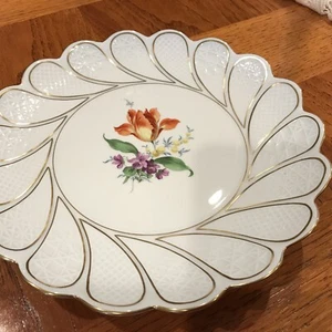 Antique MEISSEN 11.5” Porcelain Plate Good Plated Flower Bouquet Numbered Signed - Picture 1 of 8