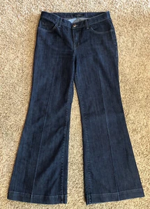 David Kahn JEANSWEAR, Flared Blue Jeans, Women US Size 28P - Picture 1 of 12