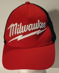 MILWAUKEE TOOLS Mesh Snapback Truckers Cap Hat. Colour Red & Black. Adjustable. - Picture 1 of 7