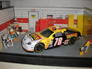 Racing Champions 1/24 Gary Bradberry #78 Pilot Travel Center Ford Taurus Free SH - Picture 1 of 5