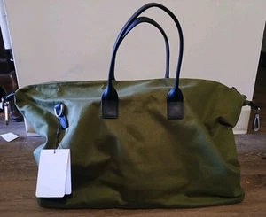 July Luggage Daybreak Weekender Duffel Bag Green Color Travel Carry-On Bag NWT - Picture 1 of 7