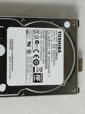 Los Von 2 Toshiba MQ01UBB200 2 TB 2,5 Zoll USB 3.0 Externe Festplatte - Bild 1 von 4