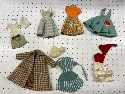 复古美泰芭比娃娃 Mod 服装大量外套连衣裙内衣 — 第 1/4 张图片