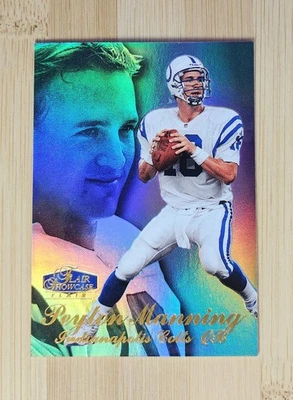 1998 Flair Showcase Row 3 #3 Peyton Manning Rookie Card - Image 1 of 2