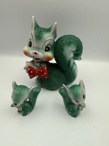 Vtg 50s Arnart Squirrel Mom & Babies Figurine Set Green Ceramic MCM Japan Cute! - Picture 1 of 10