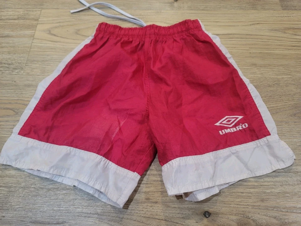 Винтажный 90-х UMBRO 100% нейлона футбольные шорты футбол работает молодежи M сделано в США - Изображение 1 из 4