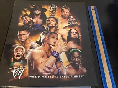 WWE Binder -60 Topps 2009 Heritage  Superstar Wrestlers & 3 Signed Photos -Mint - Image 1 of 4