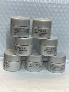 7 X CLINIQUE SMART NIGHT CREMA HIDRATANTE REPARACIÓN PERSONALIZADA - COMBINACIÓN SECA - 0,5X7 - Imagen 1 de 2