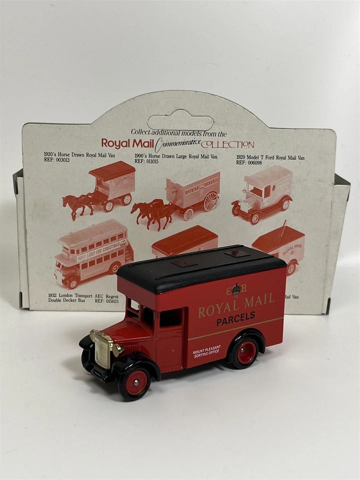 Dennis Parcels Van 1934 Royal Mail Lledo 16024D - Image 1 of 4
