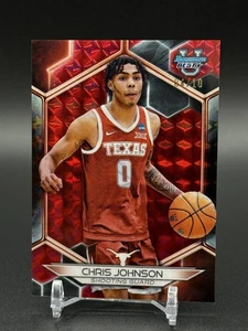 Bowman U Best Chris Johnson rojo geométrico 2023-24/10 Texas #34 - Imagen 1 de 1