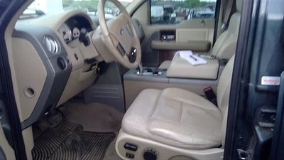 Rear View Mirror Automatic Dimming Fits 00-08 EXPEDITION 1341185 - Image 1 of 4