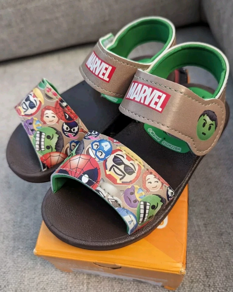 Sandalias Grendene Niños Marvel Little Heroes Zapatos Niño Pequeño Talla 9 Nuevas Foto 1 de 4