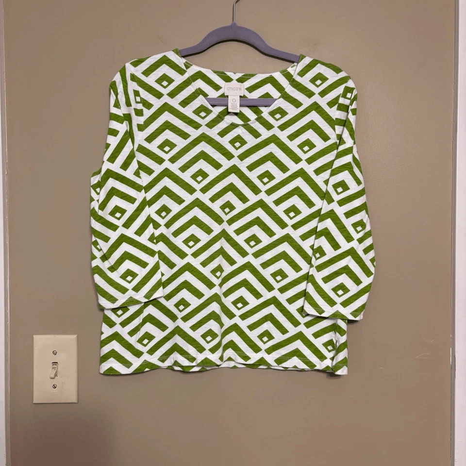 Chico's Womens 3/4 Sleeve Cotton Green Geometric Pattern Shirt Size 0/Small/4 - Image 1 of 4