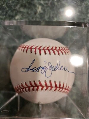 Reggie Jackson Autographed Baseball OMLB New York Yankees HOF - Image 1 of 4
