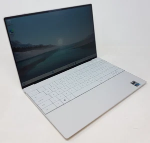 Very High Spec - Dell XPS 9320 13.4" Small Laptop i5-1240P 16GB RAM 512GB SSD - Afbeelding 1 van 10