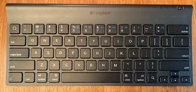 Logitech Y-R0034 Tablet Keyboard for iPad tablets Bluetooth keyboard - Image 1 of 4