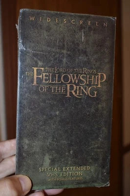The Lord of the Rings: The Fellowship of the Ring VHS Special Extended Edition - Image 1 of 3