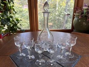 Etched Crystal Decanter and 6 Matching Wine Glasses Made In Hungary Excellent! - Picture 1 of 18
