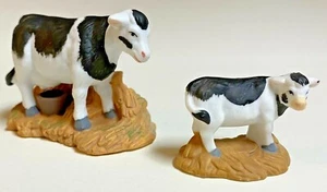 Figura de vaca y ternero O'well Christmas Village animales granja estatuillas porcelana usada - Imagen 1 de 9