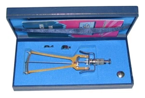 Schiotz Tonometer with weights in Case and Express Shipping Worldwide. - Picture 1 of 2