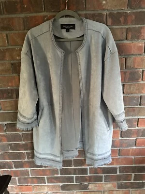 Jaqueta Andrew Marc com franja. Novo sem etiqueta cinza tamanho grande - Imagem 1 de 4