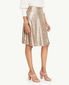 Falda de lentejuelas Ann Taylor con llamaradas, 100% poliéster, forrada, dorada, talla 12, nueva con etiquetas - Imagen 1 de 12