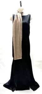 Vestido de satén negro y rubor vintage Bill Blass con aberturas altas y bufanda chal talla L - Imagen 1 de 9
