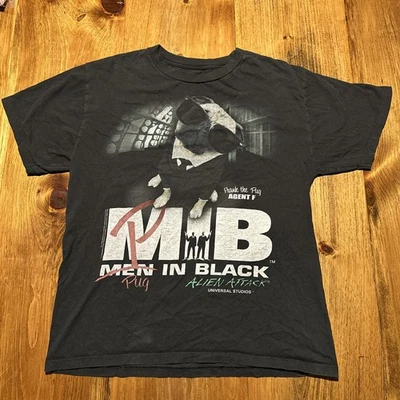 Camiseta Universal Studios Masculina de Preto Alien Attack Frank The Pug Tamanho XL Infantil - Imagem 1 de 4