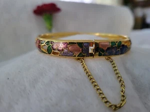 NEW Vintage Pink Lilac Asian Deity Chinese Cloisonne Bangle Bracelet Copper - Picture 1 of 10