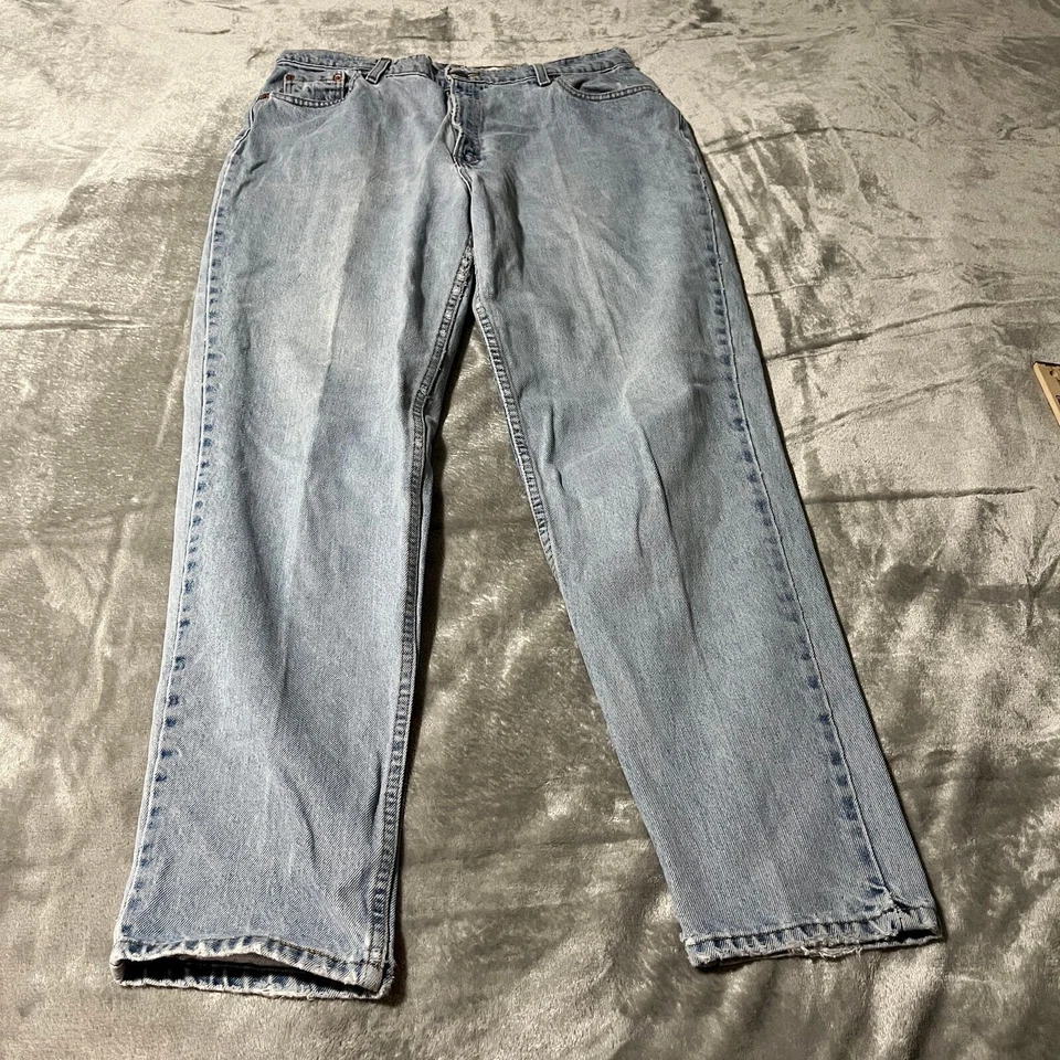 Vintage Levi's 512 Jeans Women 18 Blue Washed Denim Tapered Leg Slim Fit 90s Y2K - Image 1 of 4