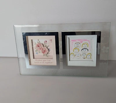 Marco de mensaje de vidrio doble decoración "Madre tu amor nos mantiene todos juntos" 8"x5" Foto 1 de 4