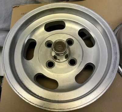 一对老式安森铝槽弹匣车轮 13 X 6 4 螺栓肌肉汽车 60 年代 - 70 年代 — 第 1/4 张图片